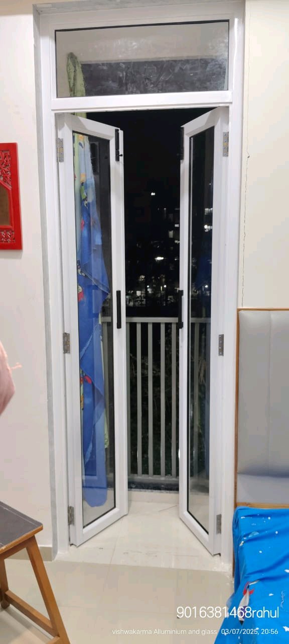 Vishwakarma Alluminium And Glass - Alluminium Patition Door: 1784655528230_compressed in India