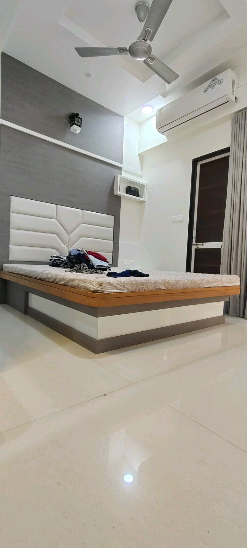 Woodnest Interior - Bed: 1790581675390_compressed in Bhavnagar