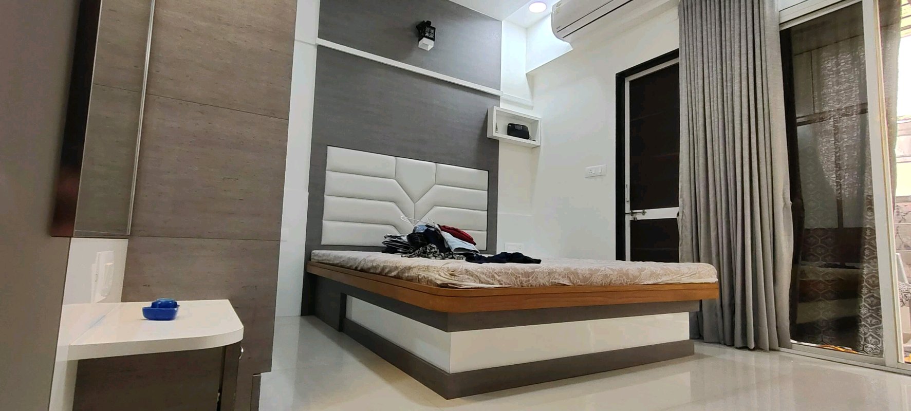 Woodnest Interior - Bed: 1790581675217_compressed in Bhavnagar