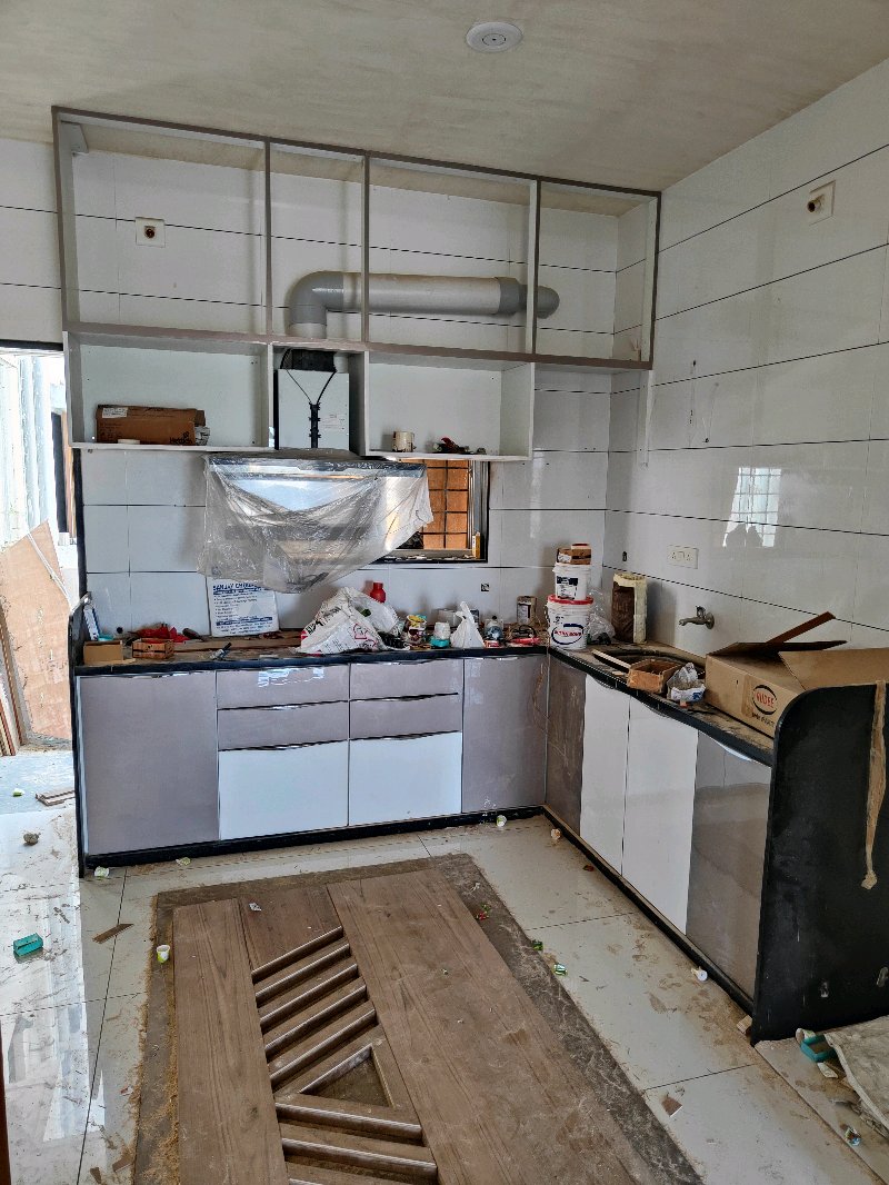 Studio Y - Kitchan: 1782010046176_compressed in India