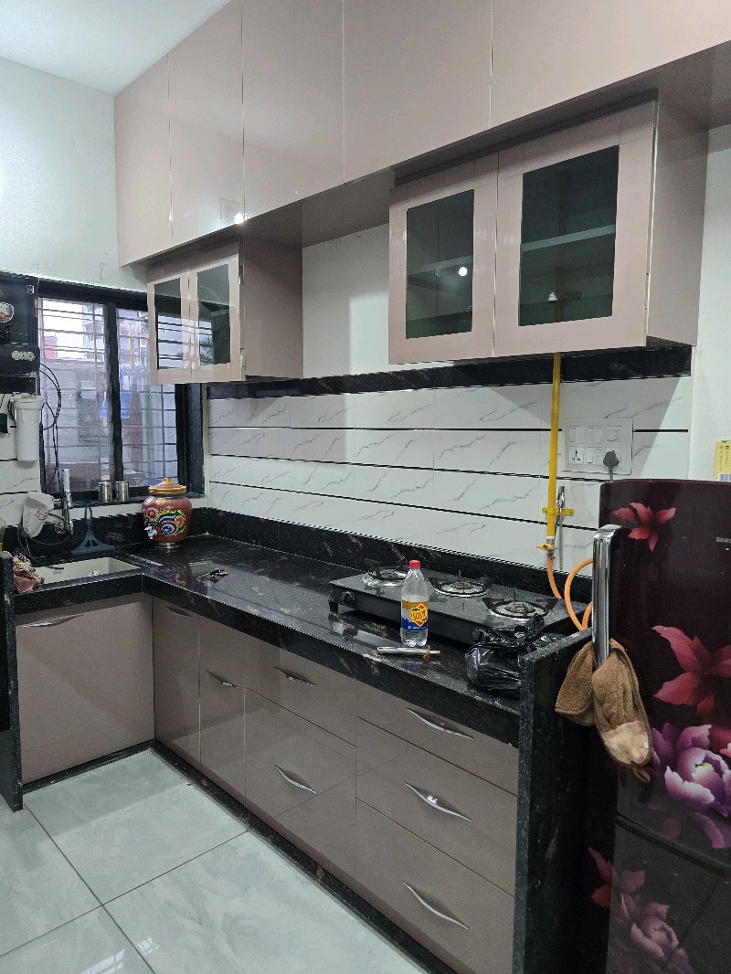 APESHWER KITCHEN POINT & ALUMINIUM - Kitchen (pvc+pvc High Glossy Laminet): 1778505104677_compressed in Navsari